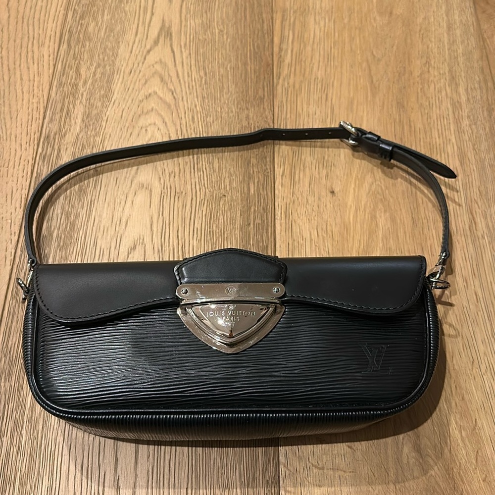 Louis Vuitton Epi Leather Handbag